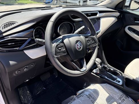 Used 2023 Buick Encore GX Preferred w/ Cold Weather Comfort Package FWD image 15