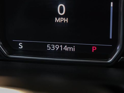 Used 2021 GMC Yukon SLT w/ SLT Luxury Plus Package RWD image 3