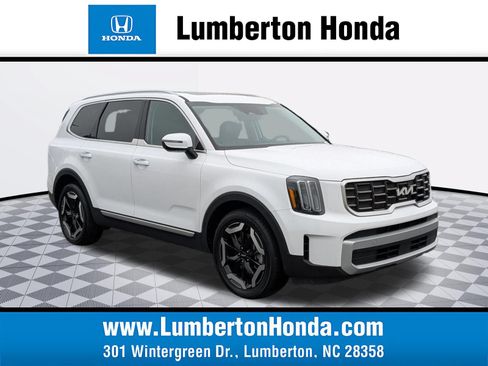 Used 2025 Kia Telluride S FWD image 1