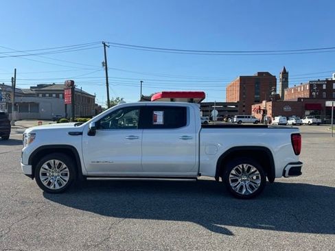 Used 2021 GMC Sierra 1500 Denali w/ Denali Premium Package AWD/4WD image 2