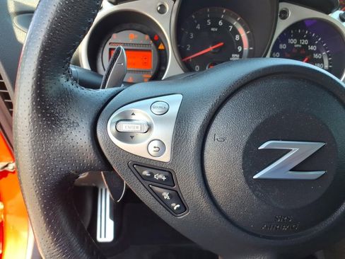 Certified 2019 Nissan 370Z Touring Sport RWD image 6