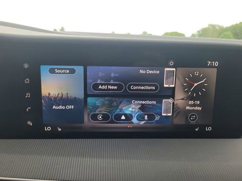 New 2025 Nissan Murano SV image 23