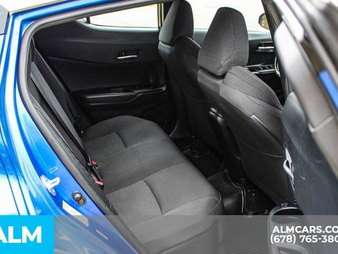 Used 2018 Toyota C-HR XLE image 18