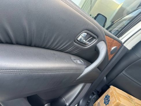 Used 2022 Nissan Armada SL RWD image 10