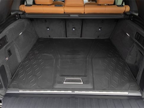 New 2026 BMW X5 xDrive50e w/ Climate Comfort Package image 29