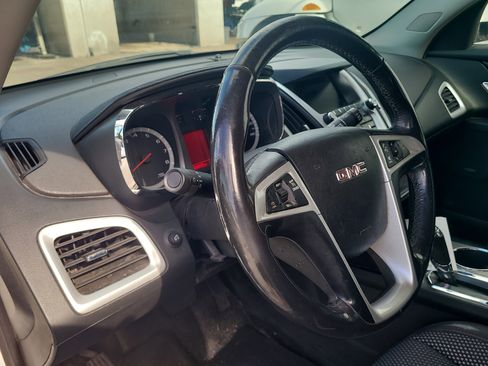 Used 2017 GMC Terrain SLE FWD image 12