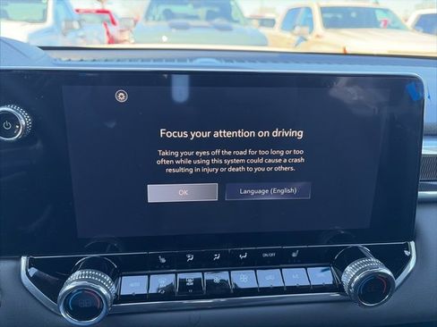 New 2026 GMC Canyon Elevation w/ Convenience Package image 22