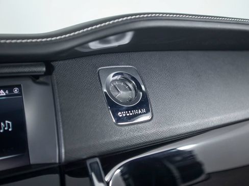 Used 2019 Rolls-Royce Cullinan AWD/4WD image 56