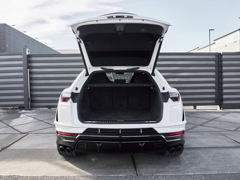 Used 2024 Lamborghini Urus Performante image 21