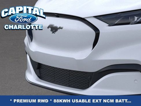 New 2025 Ford Mustang Mach-E Premium image 18