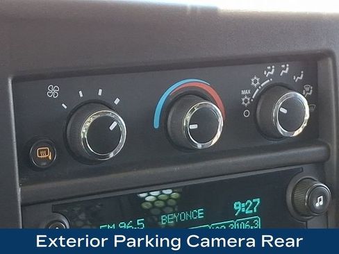 Used 2024 Chevrolet Express 2500 w/ Driver Convenience Package RWD image 12