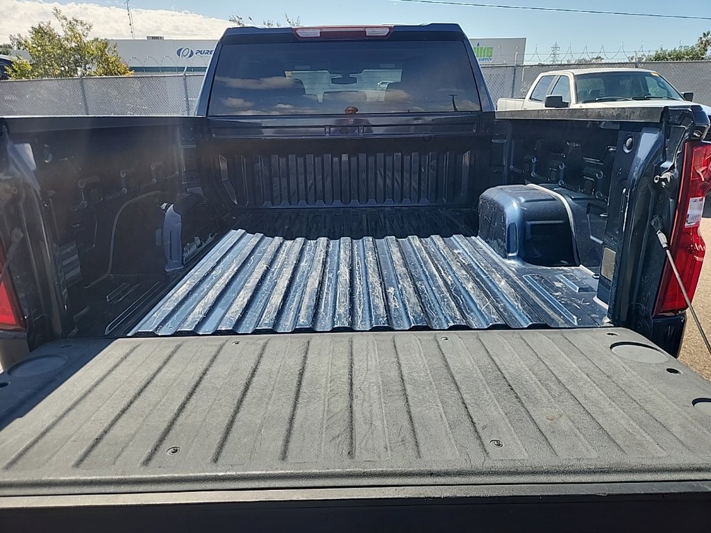 Used 2022 Chevrolet Silverado 1500 RST RWD image 18