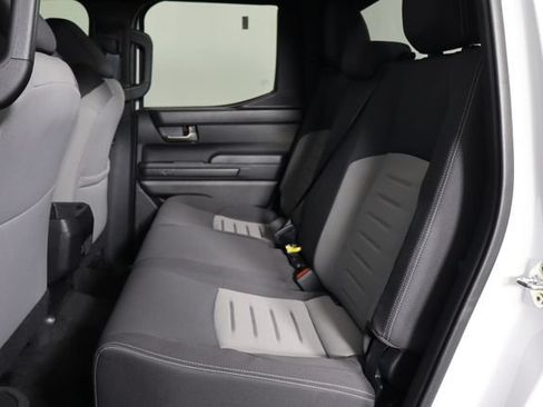 Used 2025 Toyota Tacoma TRD Sport AWD/4WD image 16