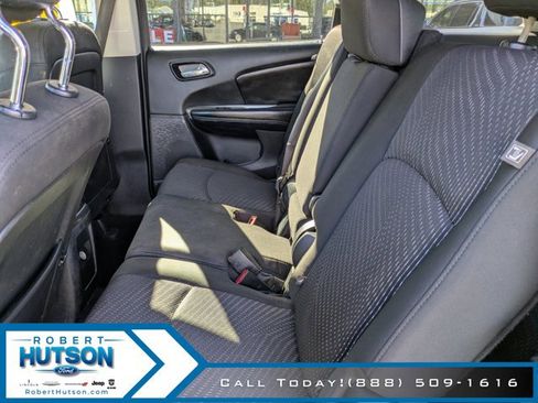Used 2020 Dodge Journey SE w/ SE Popular Equipment Group image 12