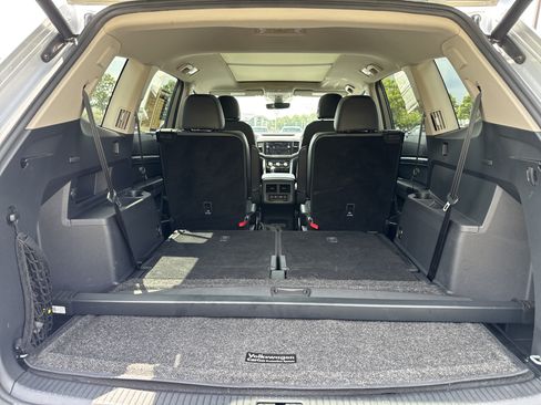 Used 2019 Volkswagen Atlas SEL Premium AWD/4WD image 32