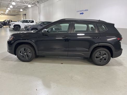 New 2026 Volkswagen Taos S image 5