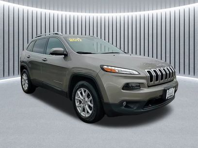 Used 2017 Jeep Cherokee Latitude