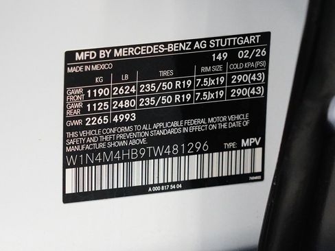New 2026 Mercedes-Benz GLB 250 4MATIC image 36