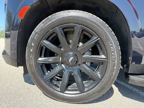 Used 2021 Cadillac Escalade Premium Luxury Platinum AWD/4WD image 19