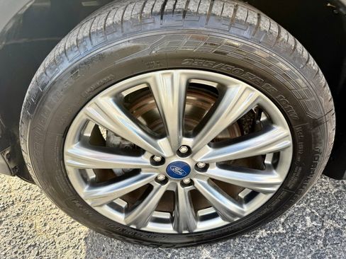 Used 2018 Ford Escape Titanium w/ Ford Safe & Smart Package image 9