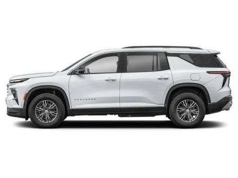 New 2027 Chevrolet Traverse LT w/ Sun and Wheel Package FWD image 4