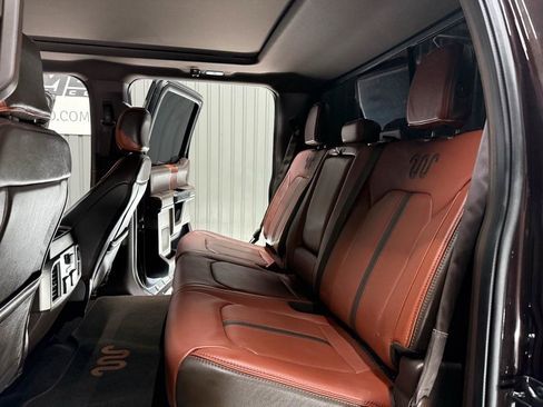 Used 2019 Ford F150 King Ranch w/ Equipment Group 601A Luxury AWD/4WD image 23