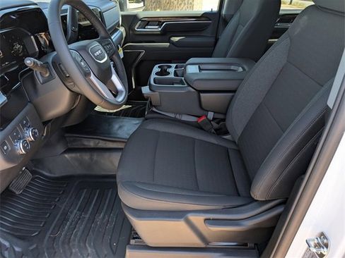 New 2026 GMC Sierra 2500 SLE image 15