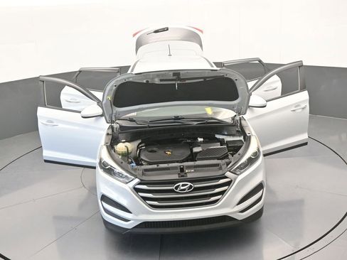 Used 2017 Hyundai Tucson SE image 68