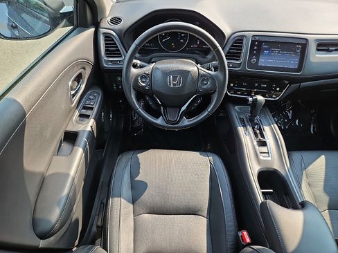 Used 2019 Honda HR-V EX-L image 10