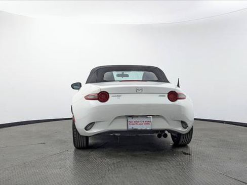 Used 2016 MAZDA MX-5 Miata Sport RWD image 7