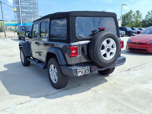Used 2021 Jeep Wrangler Unlimited Sport S image 10