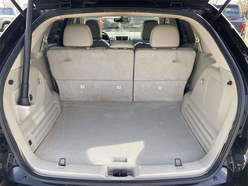 Used 2014 Lincoln MKX FWD w/ Equipment Group 102A image 13