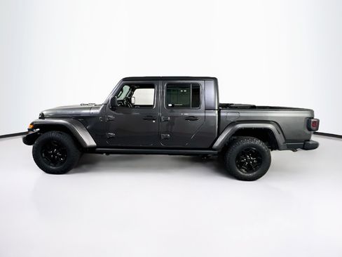 Used 2023 Jeep Gladiator Sport AWD/4WD image 8