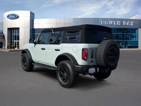 Certified 2023 Ford Bronco Wildtrak AWD/4WD image 3