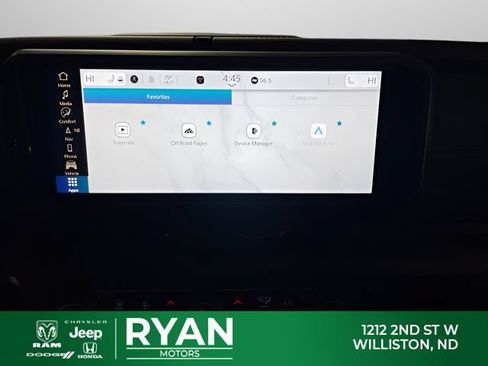 New 2026 Jeep Gladiator Mojave w/ Technology Group AWD/4WD image 29