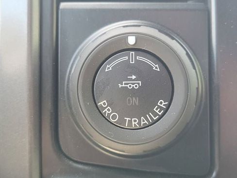 Certified 2025 Ford F150 XLT w/ Equipment Group 302A MID AWD/4WD image 14