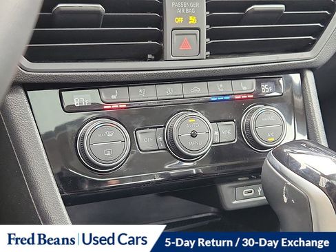 Certified 2024 Volkswagen Jetta SEL image 18
