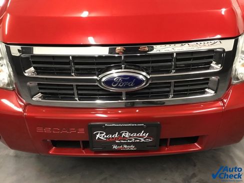 Used 2011 Ford Escape XLT image 22