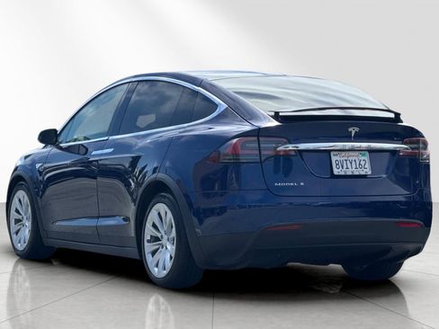 Used 2016 Tesla Model X 90D AWD/4WD image 6