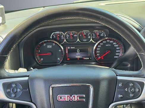 Used 2015 GMC Sierra 2500 SLT image 16