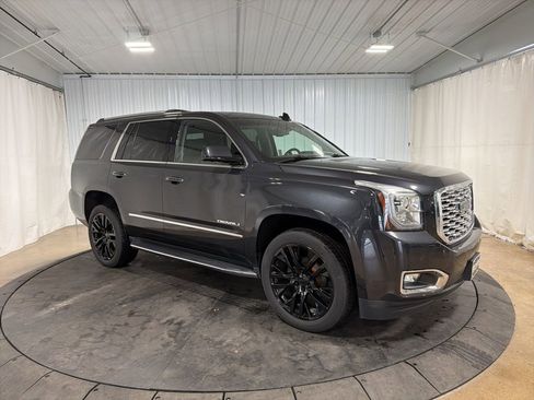 Used 2020 GMC Yukon Denali w/ Open Road Package image 10