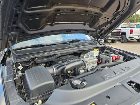 Used 2019 RAM 1500 Laramie image 31