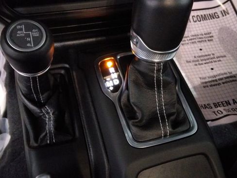 Used 2021 Jeep Wrangler Unlimited Sahara w/ Uconnect 4C Nav & Sound Group image 22