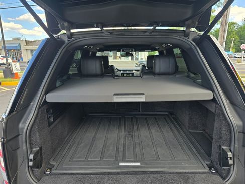 Used 2016 Land Rover Range Rover Supercharged AWD/4WD image 24