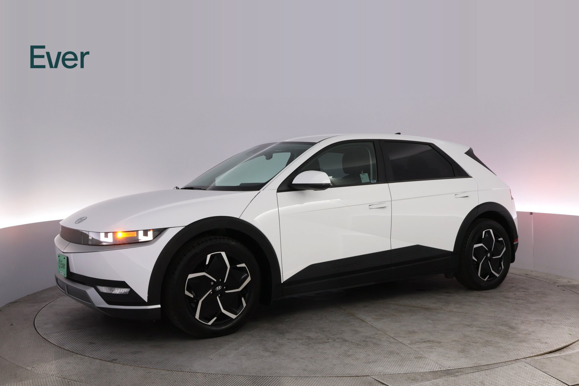 Used 2024 Hyundai Ioniq 5 SEL RWD image 18