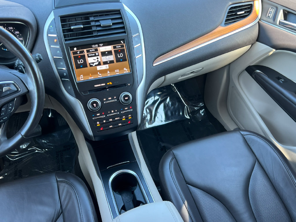 Used 2019 Lincoln MKC Select w/ Select Plus Package AWD/4WD image 33