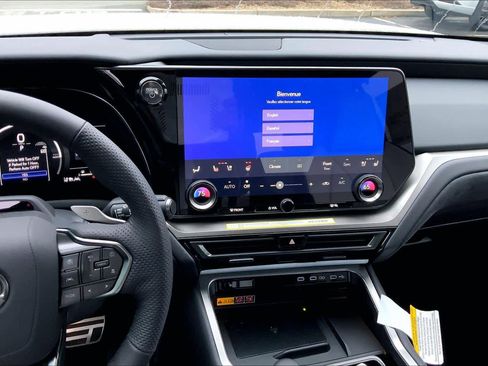 New 2026 Lexus TX 500h AWD image 6