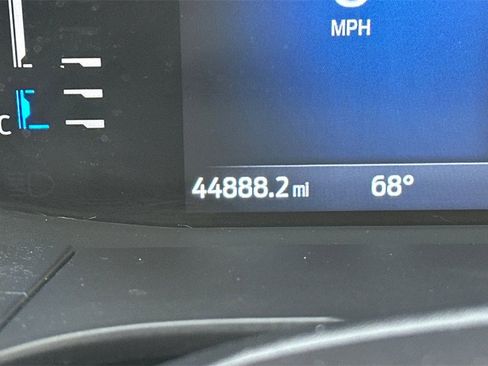 Used 2024 Ford Escape ST-Line w/ Equipment Group 301A image 25