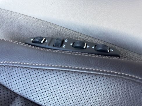 Used 2017 Mercedes-Benz E 400 Cabriolet image 19