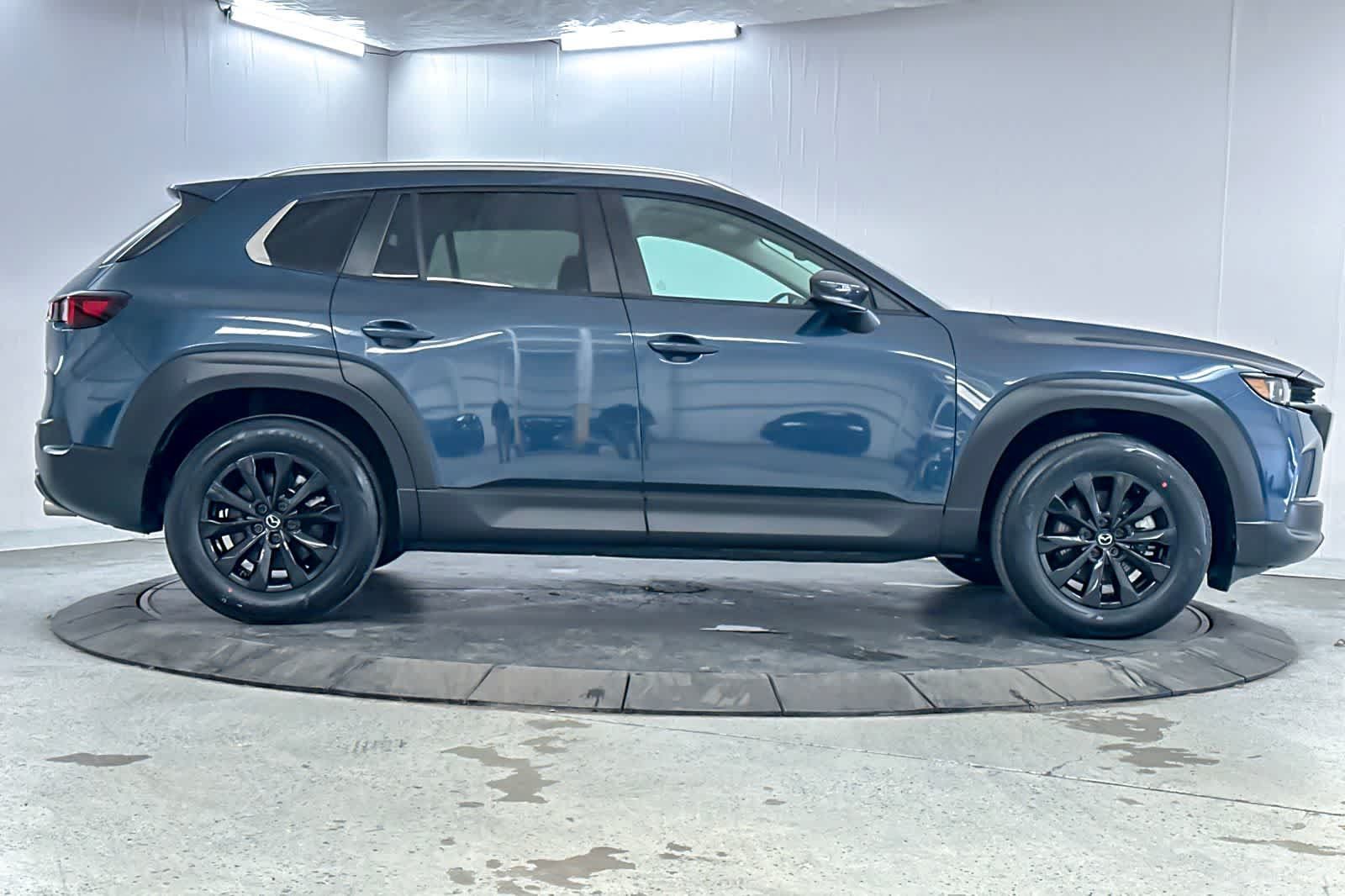 Used 2024 MAZDA CX-50 AWD 2.5 S w/ Preferred Package image 8